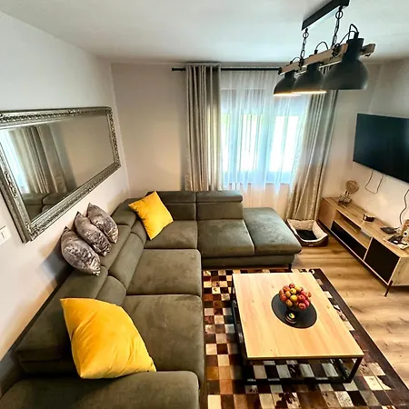 Apartment Bajt *