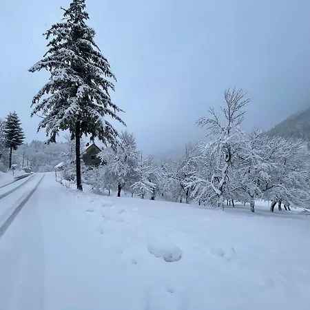 Bajt Равна-Гора